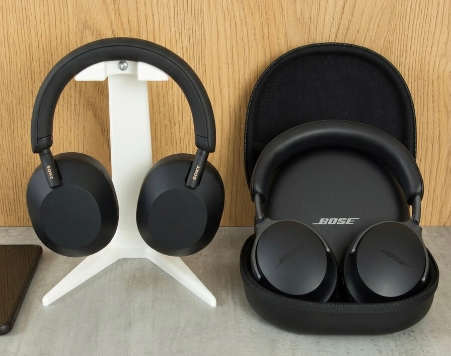 Sony WH-1000XM6 vs Bose QC Ultra Noise Cancellation for Flying